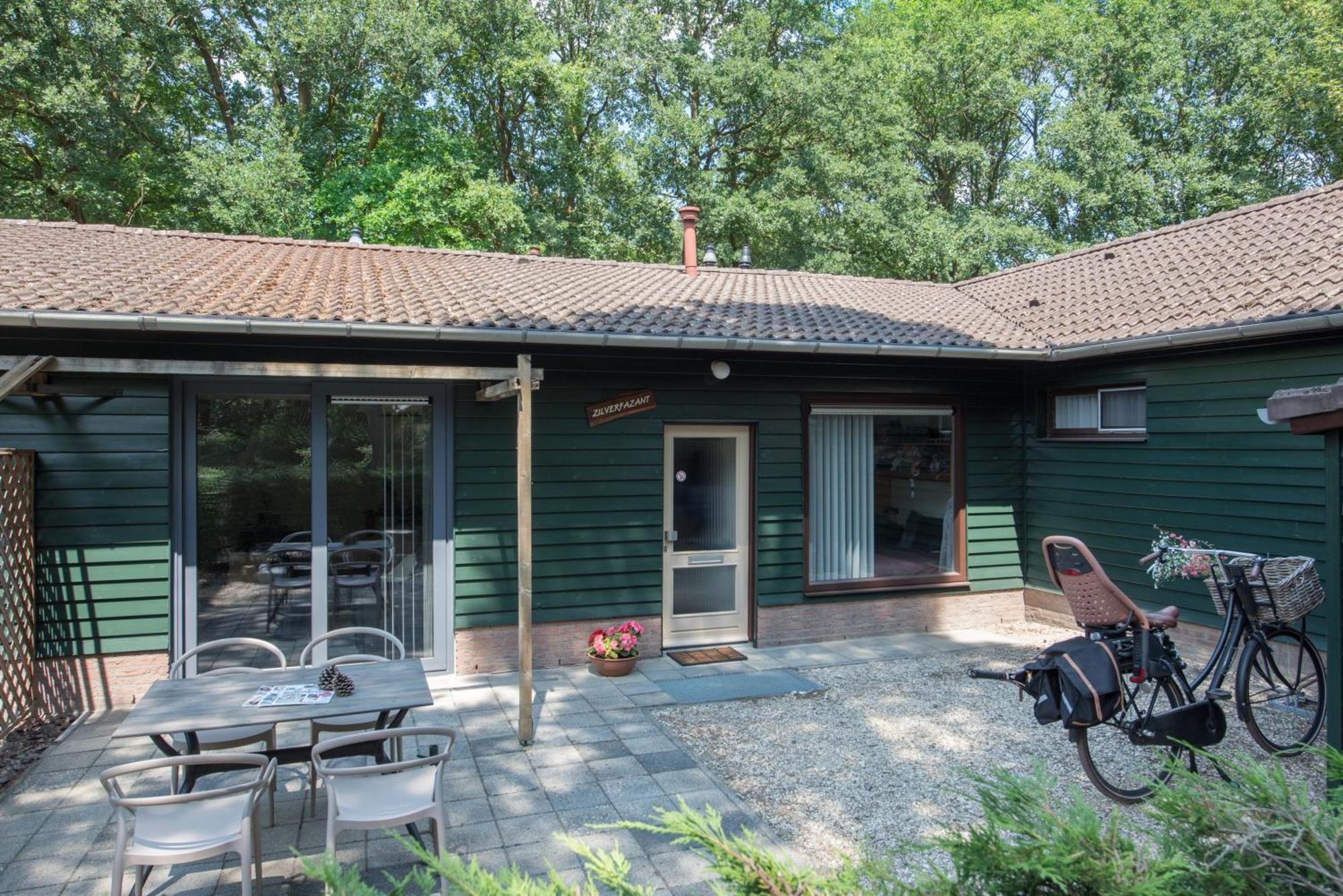 Vakantiepark Zevenbergen Heesch エクステリア 写真