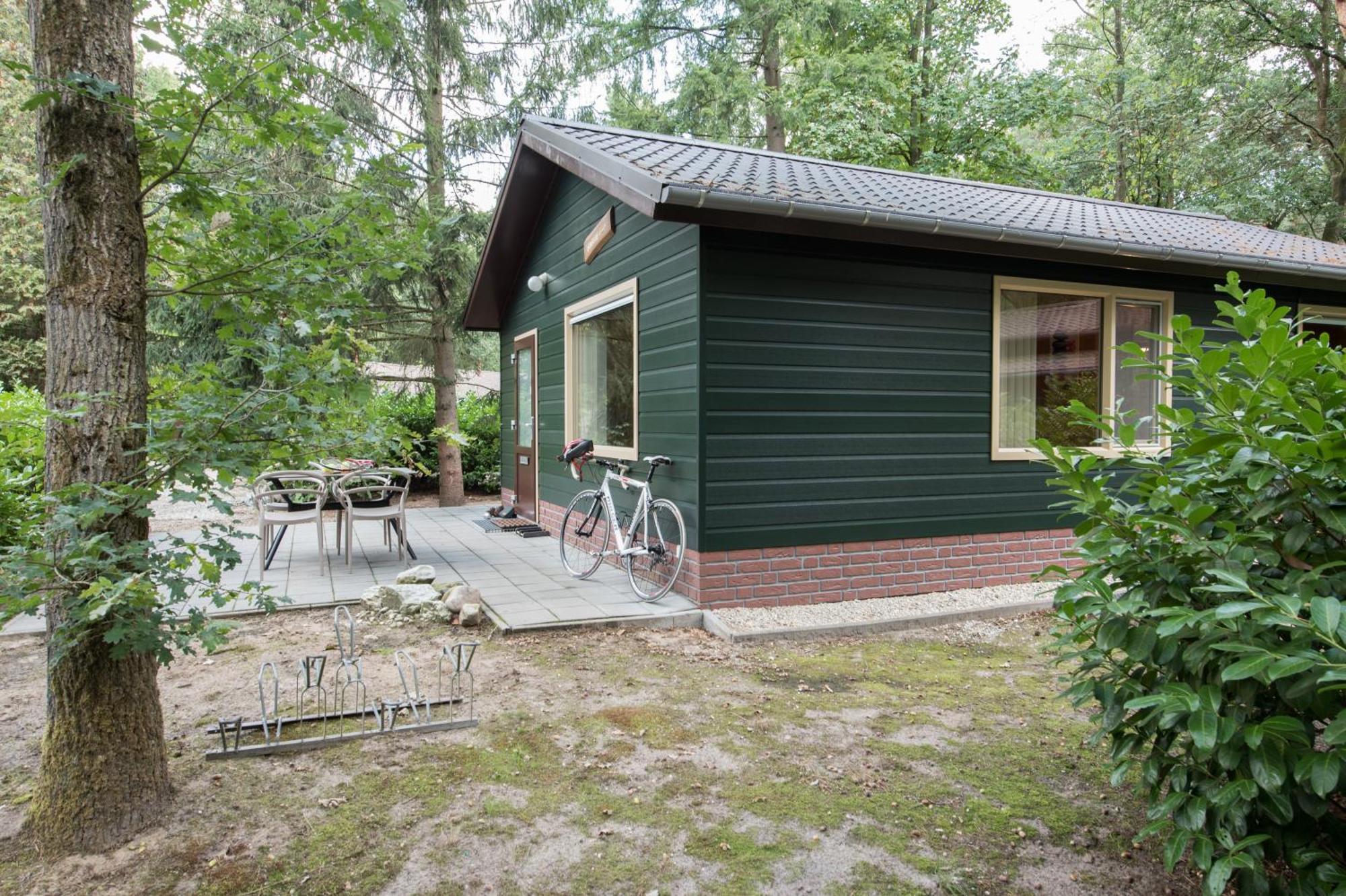 Vakantiepark Zevenbergen Heesch エクステリア 写真